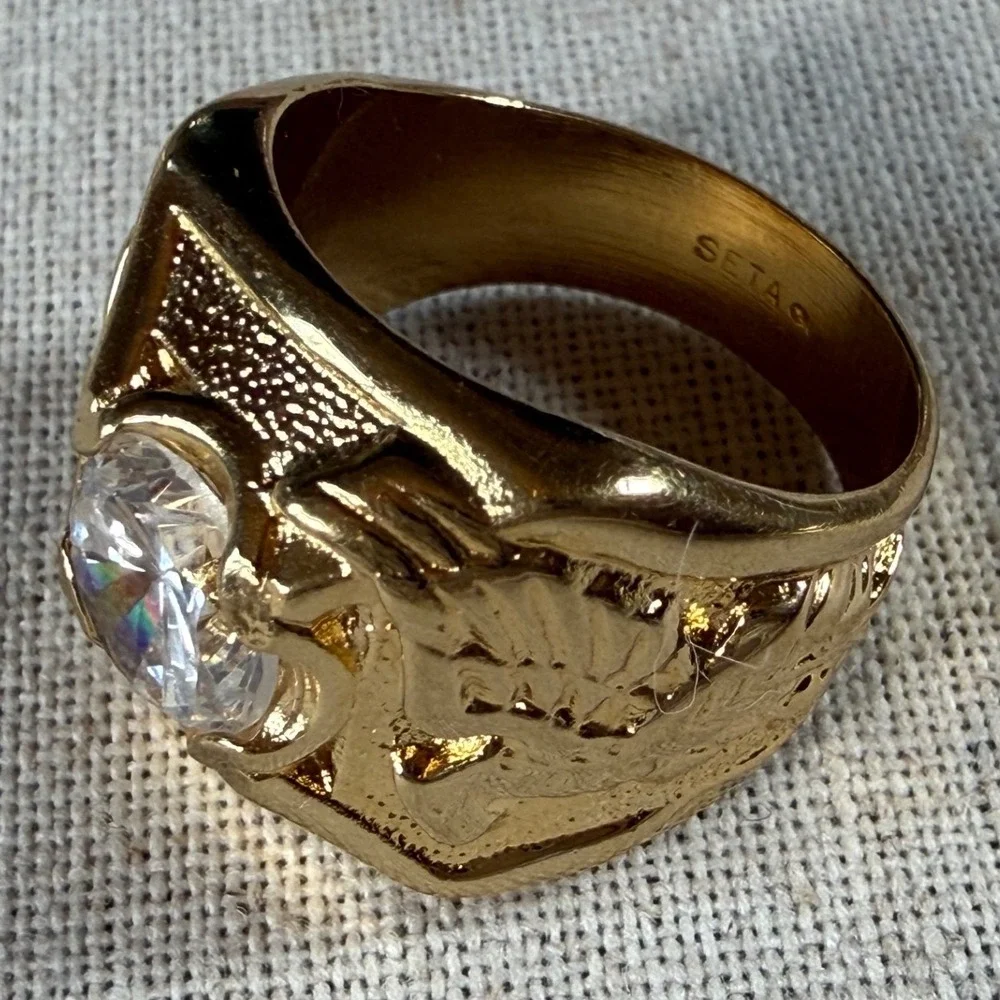 Vintage Seta‎ Mens Gold Tone Eagle Signet Ring Cubic Zirconia Size 8.25 Sopranos